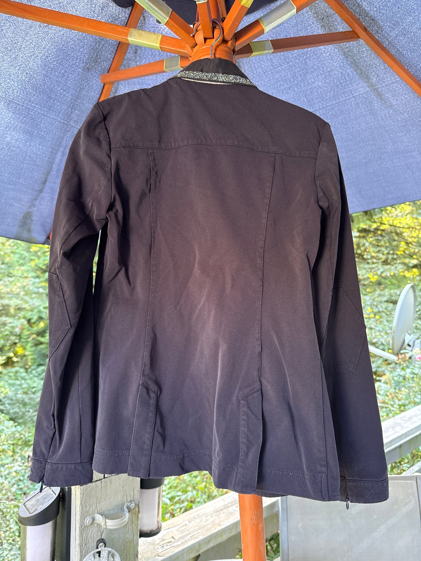 Animo navy show jacket