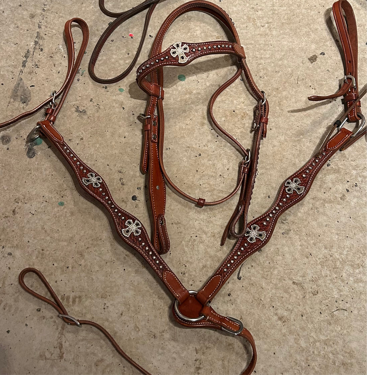 Full size western headstall / breastplate. Stones and crosses