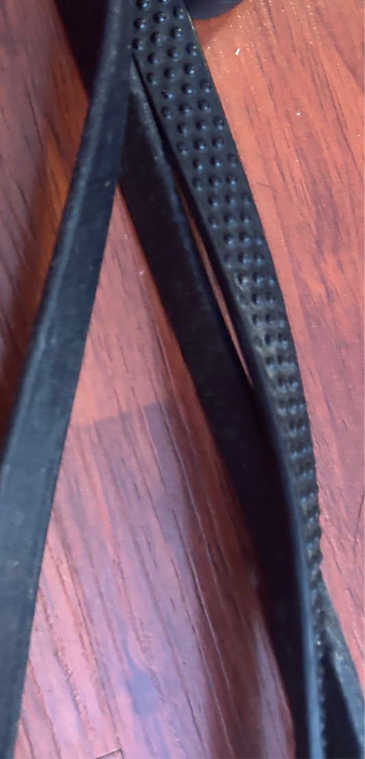 KL select black rubber grip reins. Hook ends