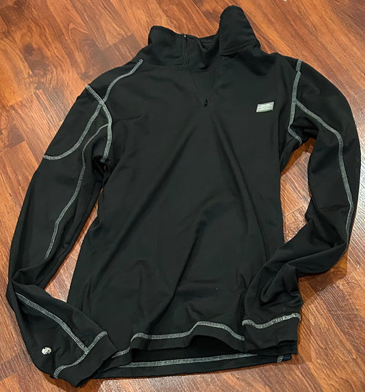 XS Euro star winter weight black 1/4 zip shirt