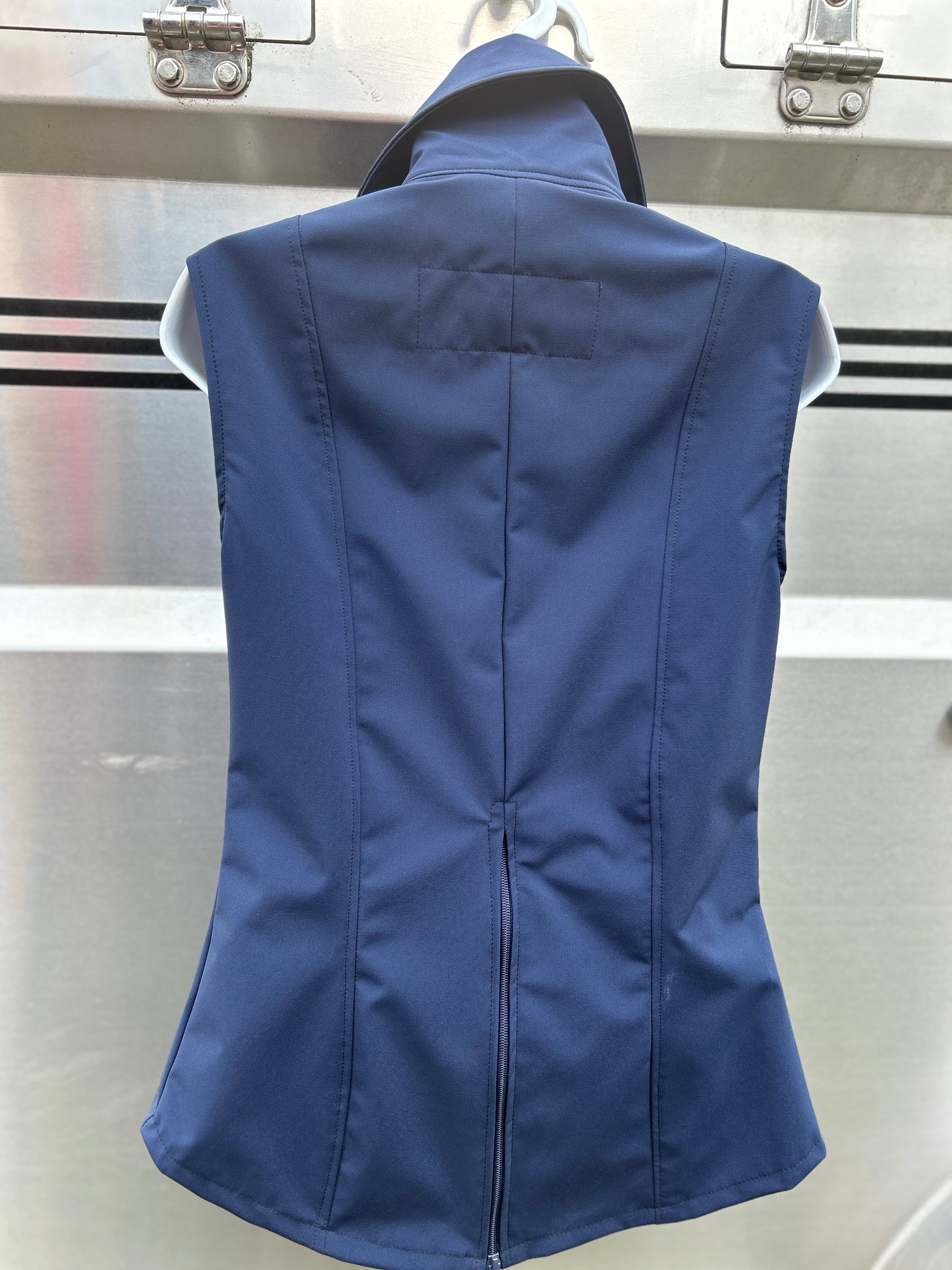 Indie Equestrian navy vest XS