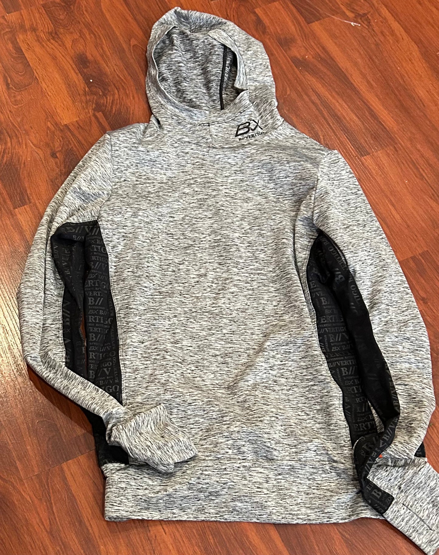 BVertigo medium grey hooded long sleeve shirt