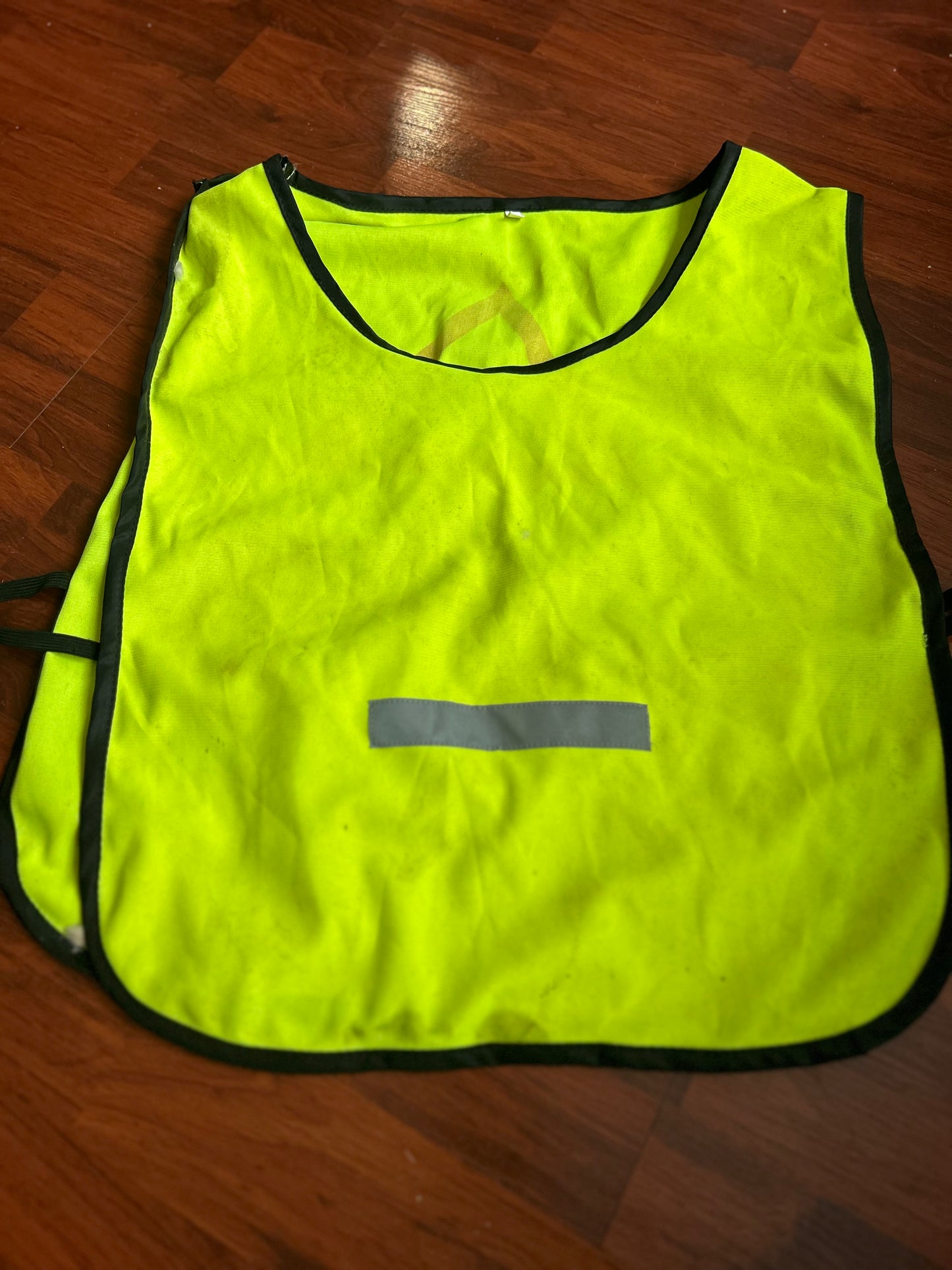 Road riding pinny