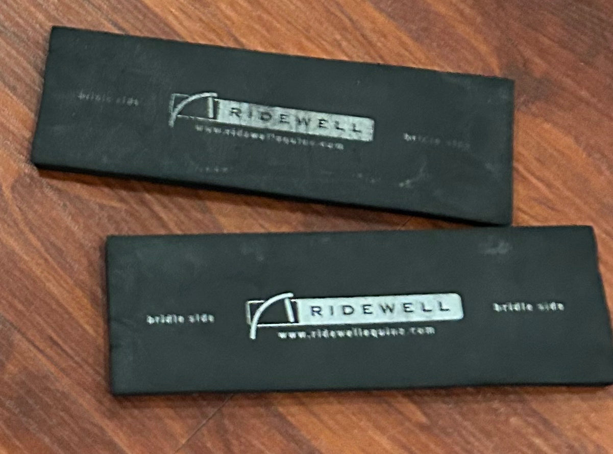 Ridewell bridle padding. 2 pads.