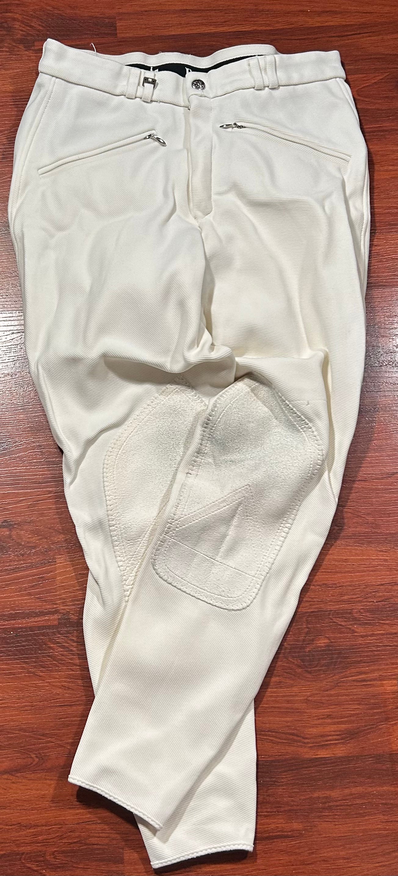 26 Pikeur white knee patch breeches