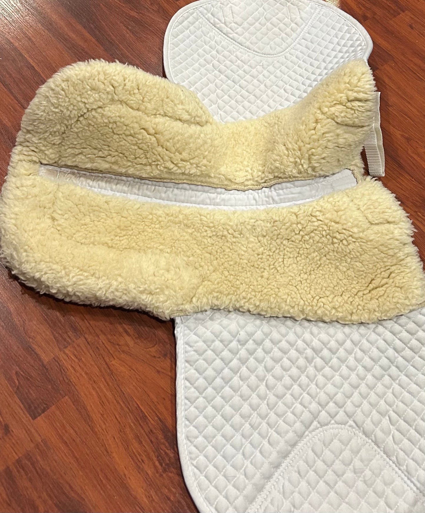 Premiere equine white full size GP merino wool shaped pad