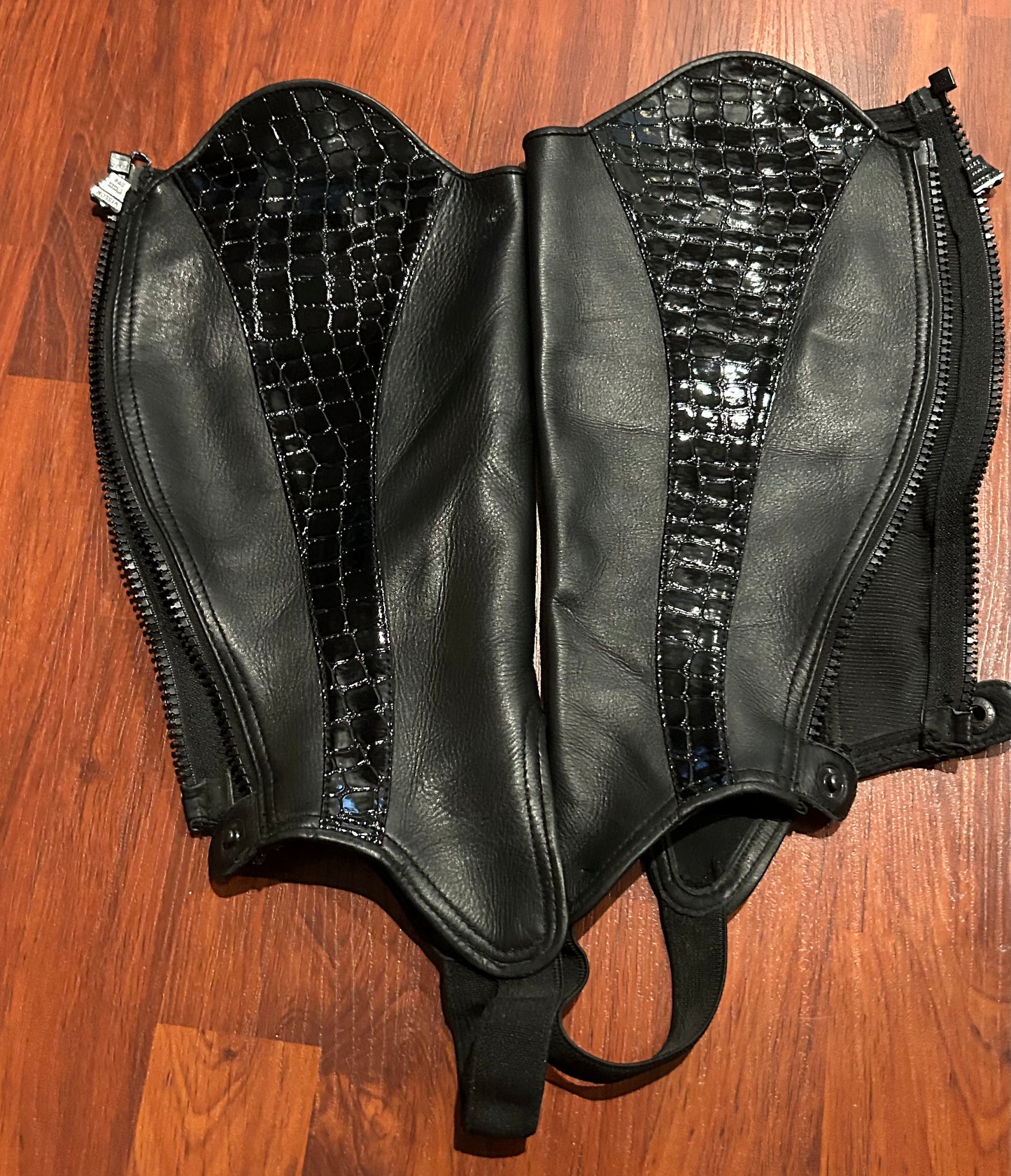 Millbrook leather half chaps 15.5” calf (fit up to 17”) 14” height