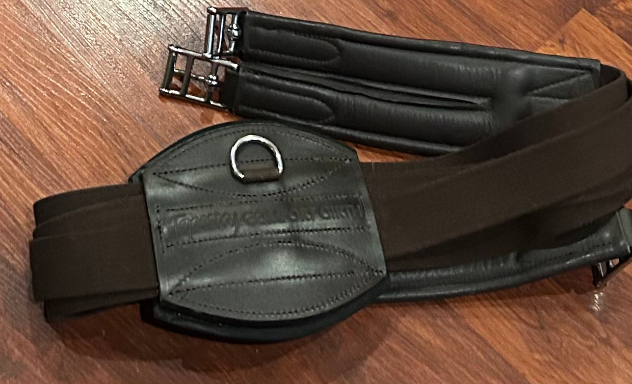 50” tapestry comfort girth brown