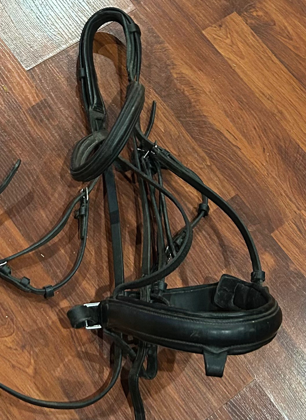 Heritage full size dark brown or faded black bridle