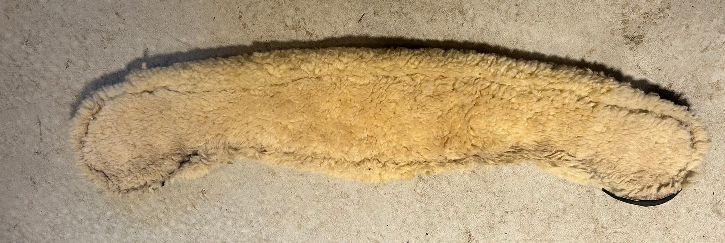 30” BR fleece and nylon black dressage girth