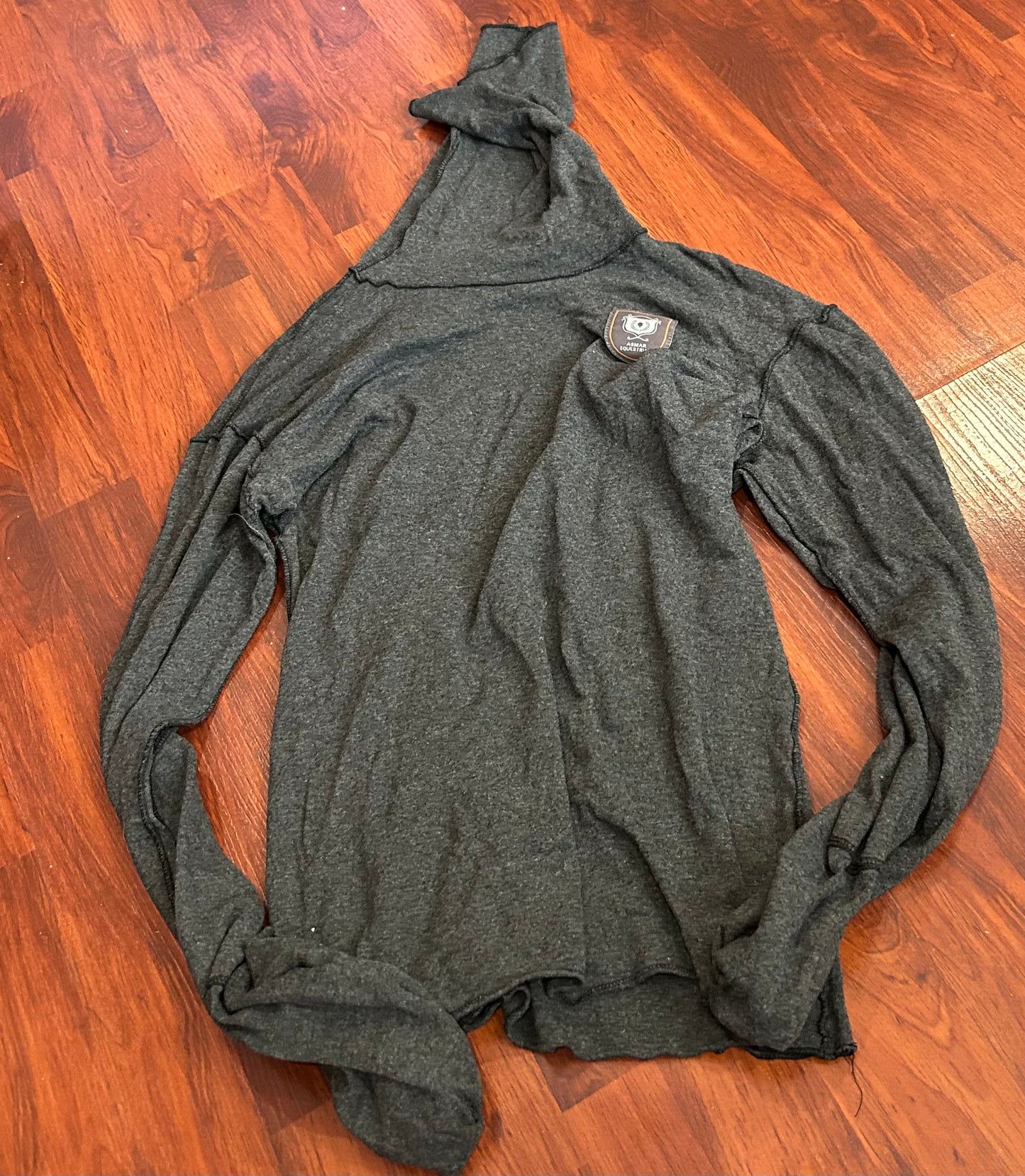Asmar small grey long sleeve turtleneck