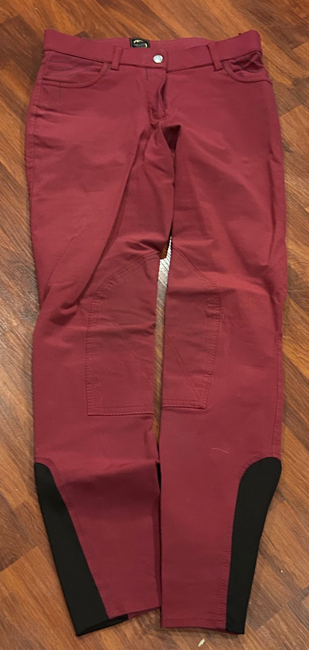 BR size 28 Fuchsia knee patch breeches
