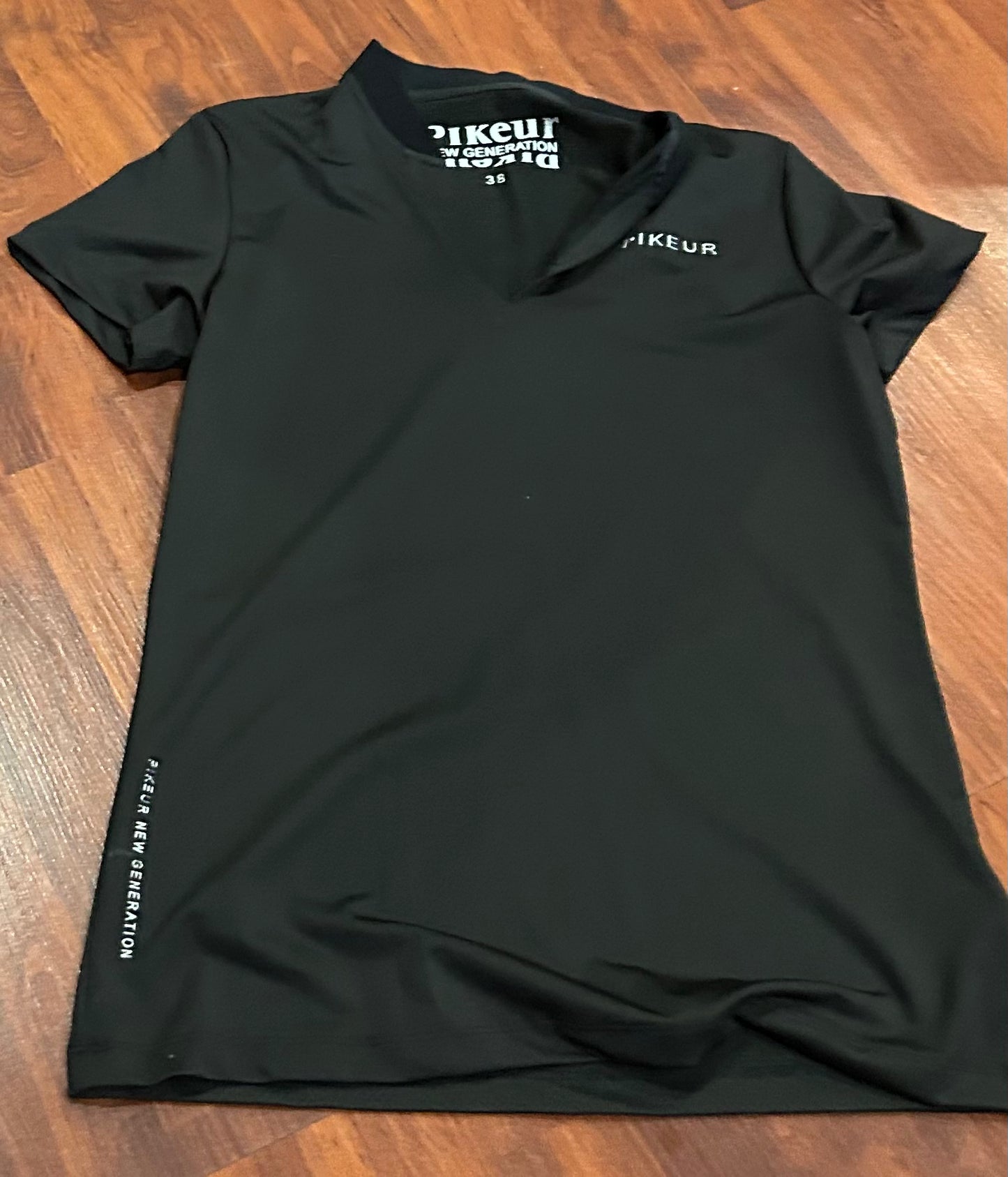 Pikeur new generation size black short sleeve shirt