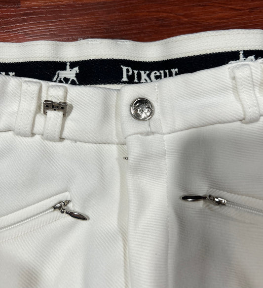 26 Pikeur white knee patch breeches