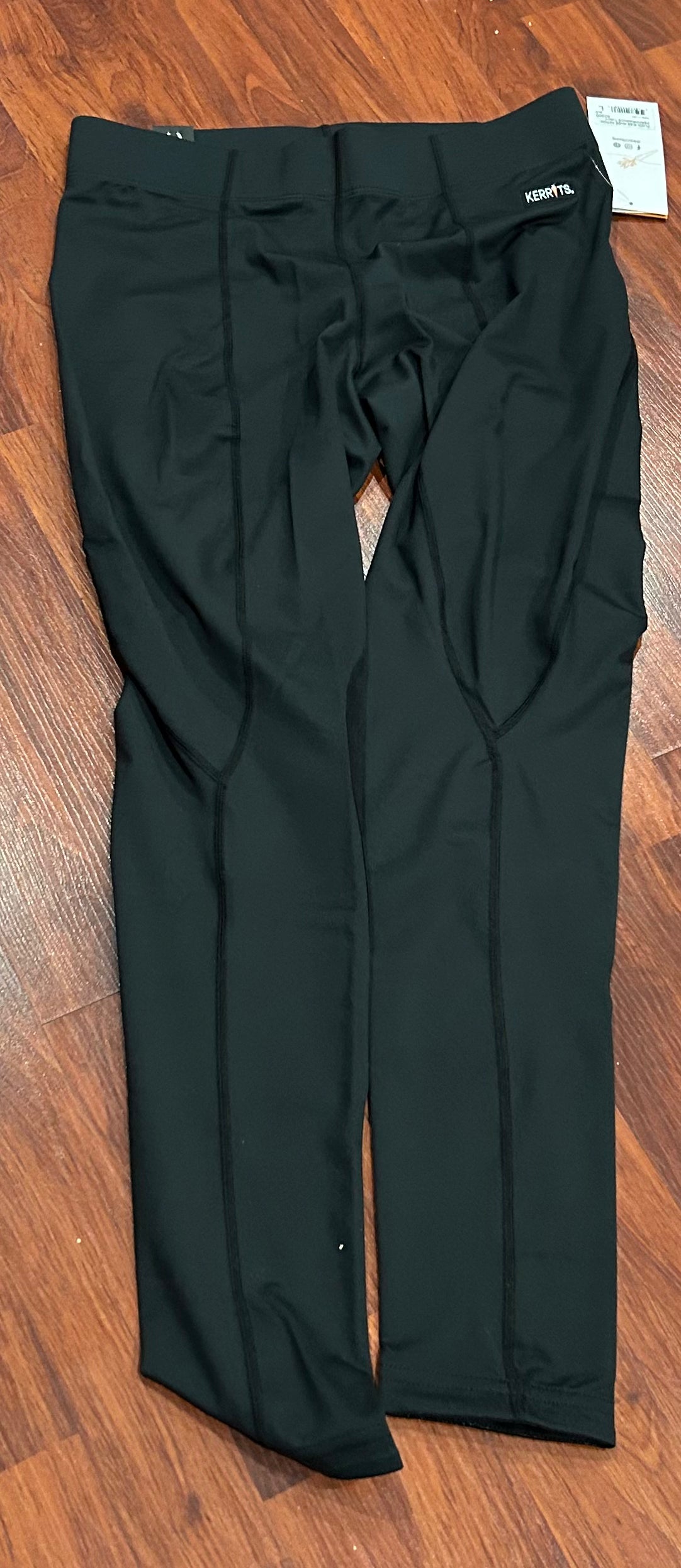 Kerrits size large flow rise knee patch performance tight black. Brand new with tags