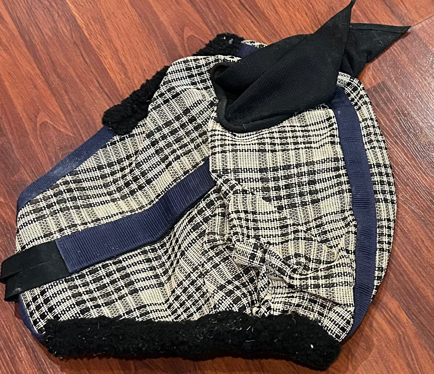 Shedrow large fly mask with ears