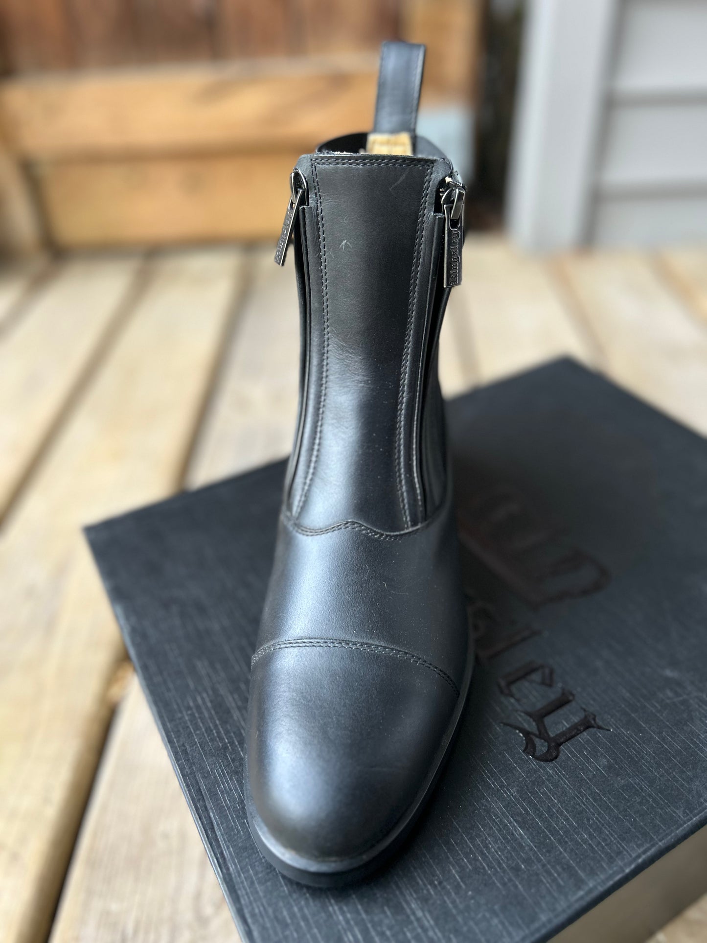 Size 38.5 Kingsley Zambia black paddock boots