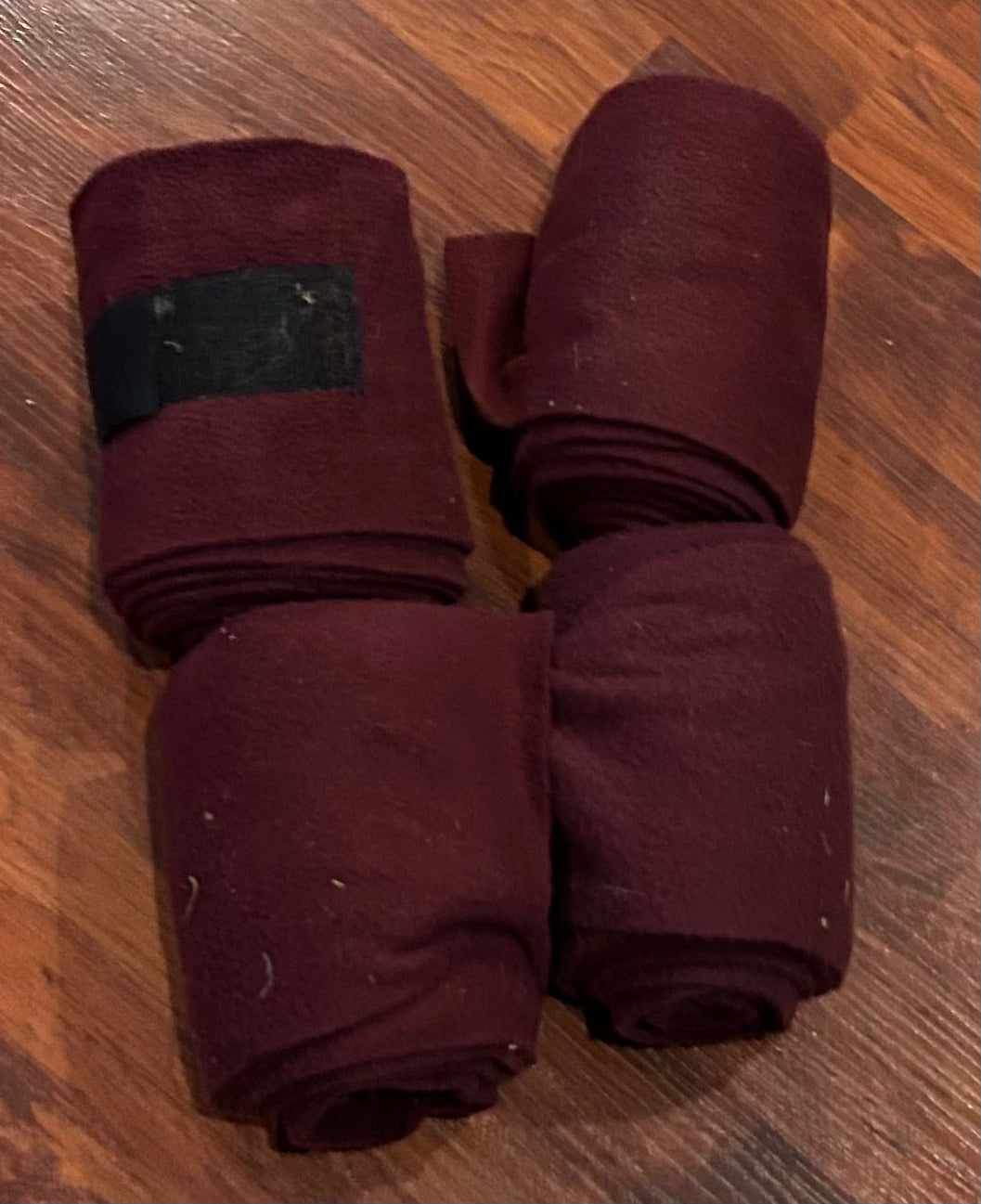 Burgundy polo wraps set of 4