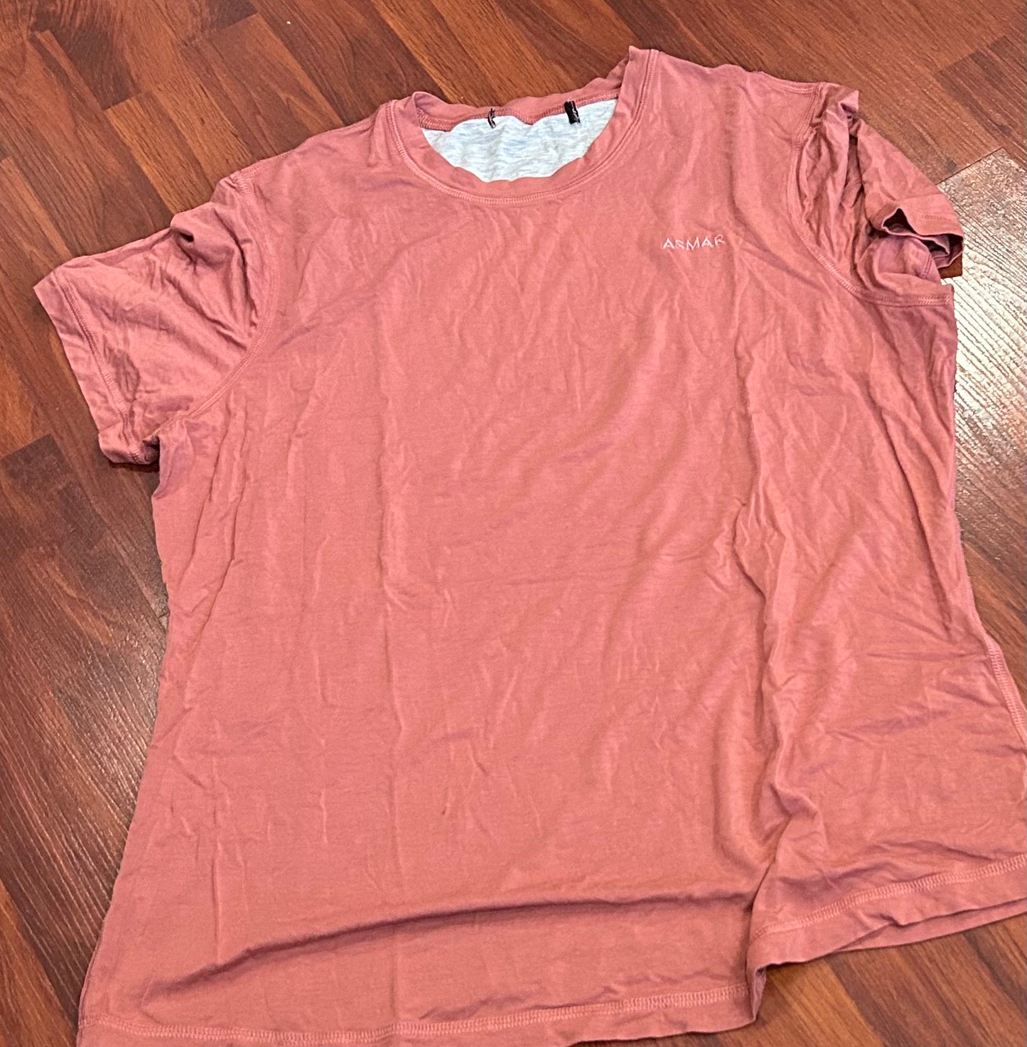 Asmar large short sleeve pinkish shirt