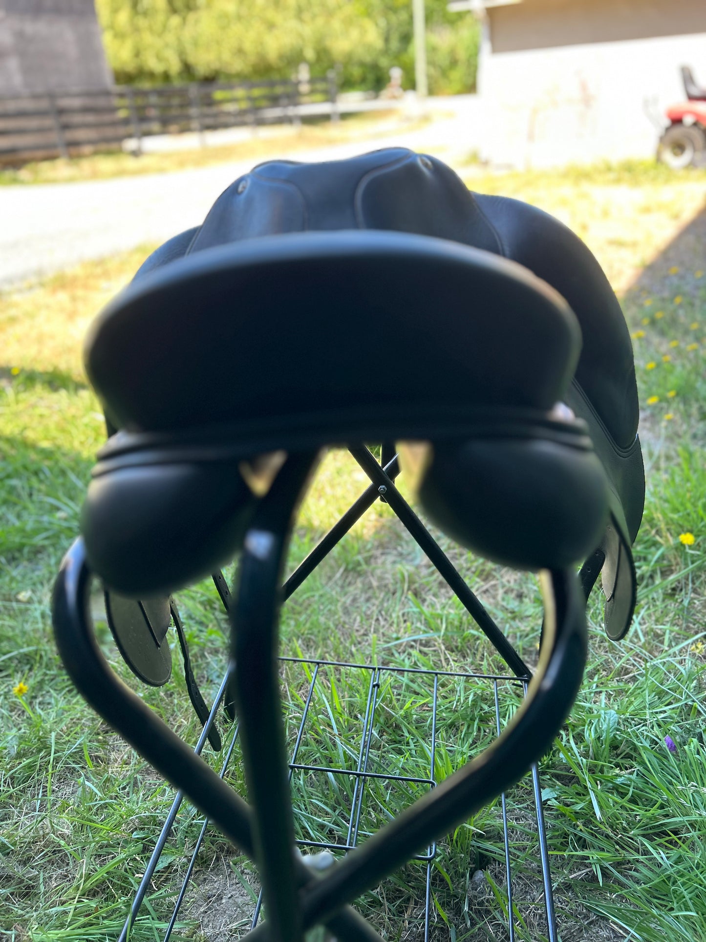 DK 17.5” Flair air panel dressage saddle. Wide tree and channel