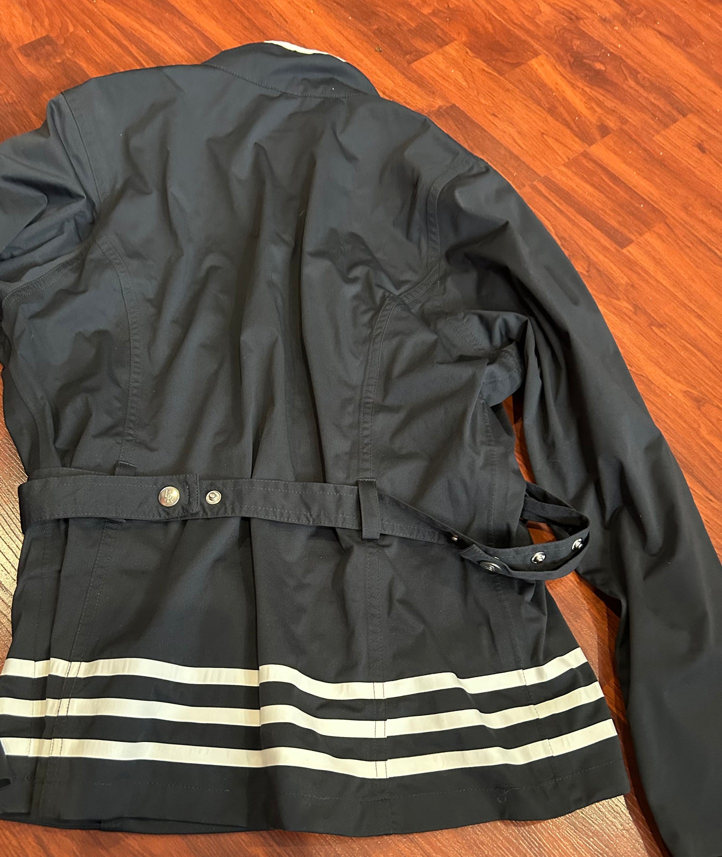 BR small black/white light zip up jacket