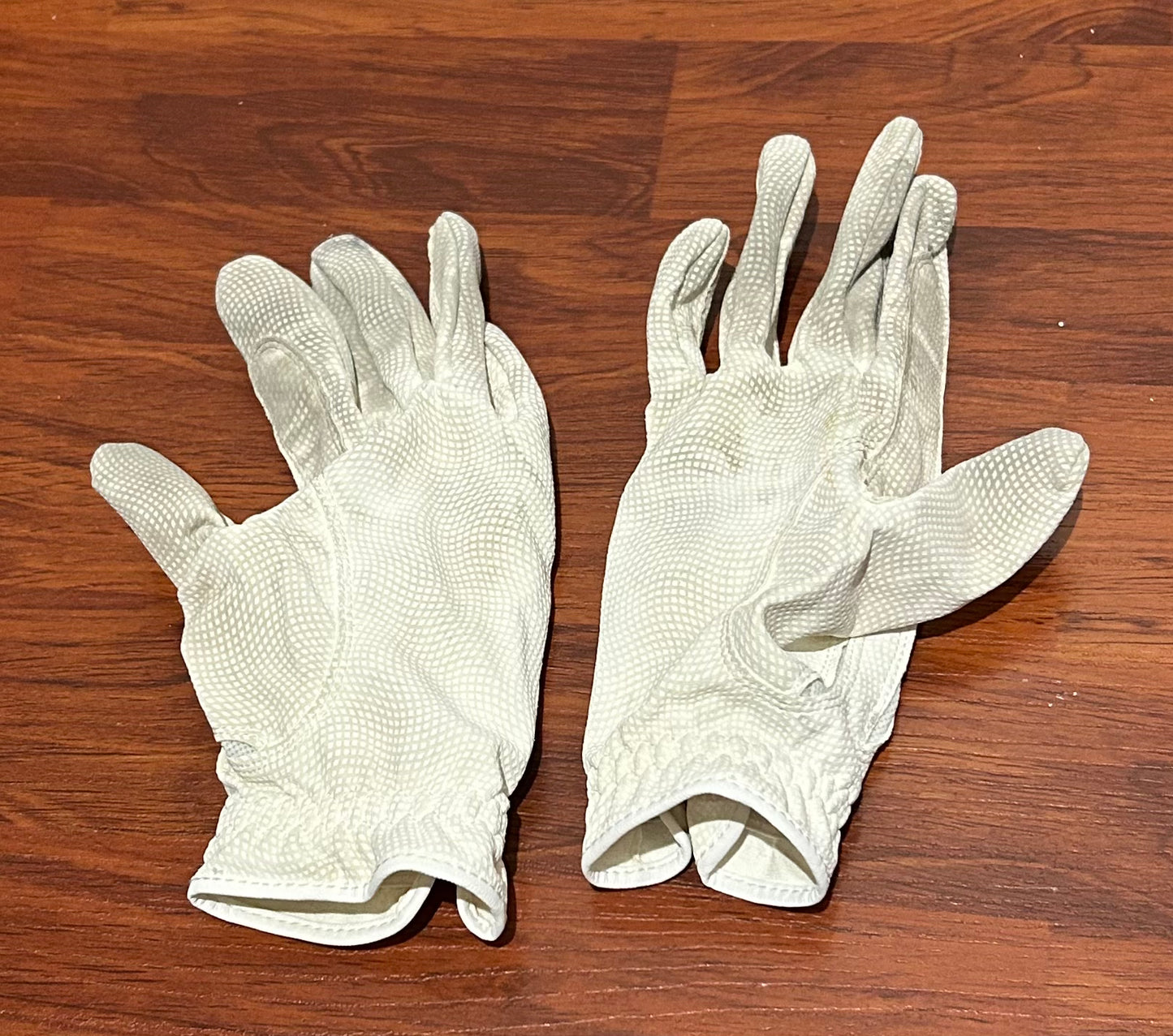 SSG white gloves 8