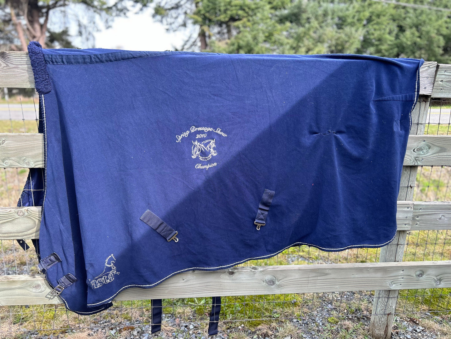 Large fleece cooler
