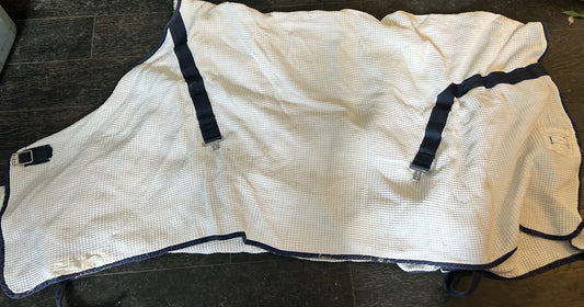 75” white waffle weave cooler