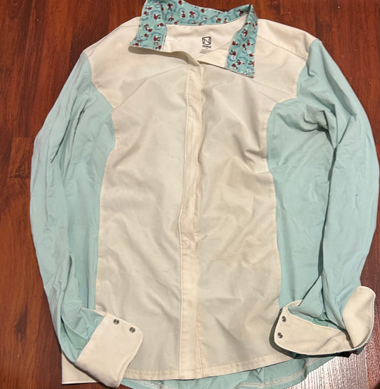 XL Noble Outfitters show shirt