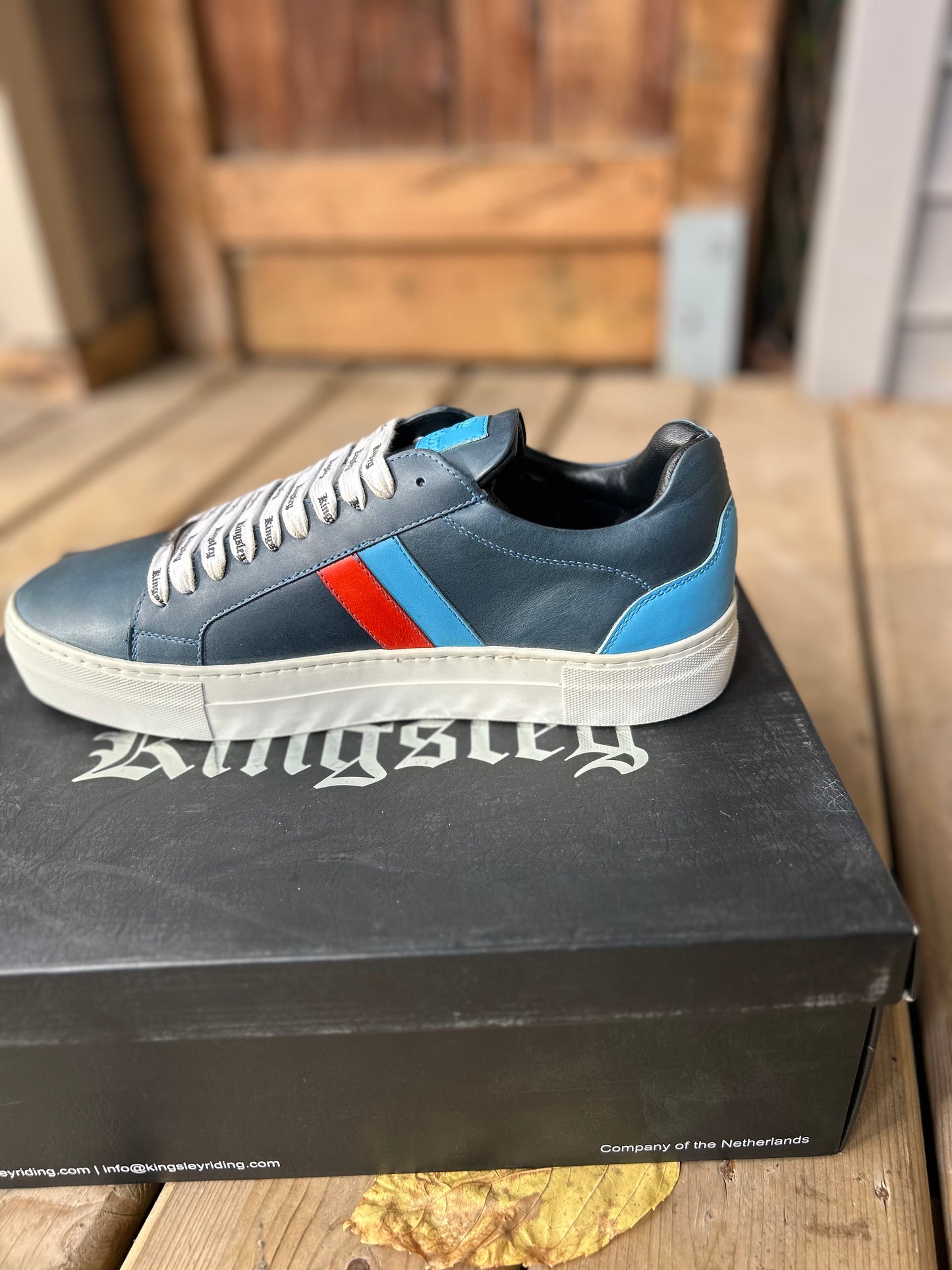 Size 44 Kingsley Star runners. New