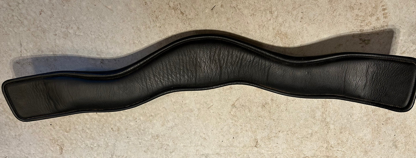 Prestige 30” anatomical dressage girth