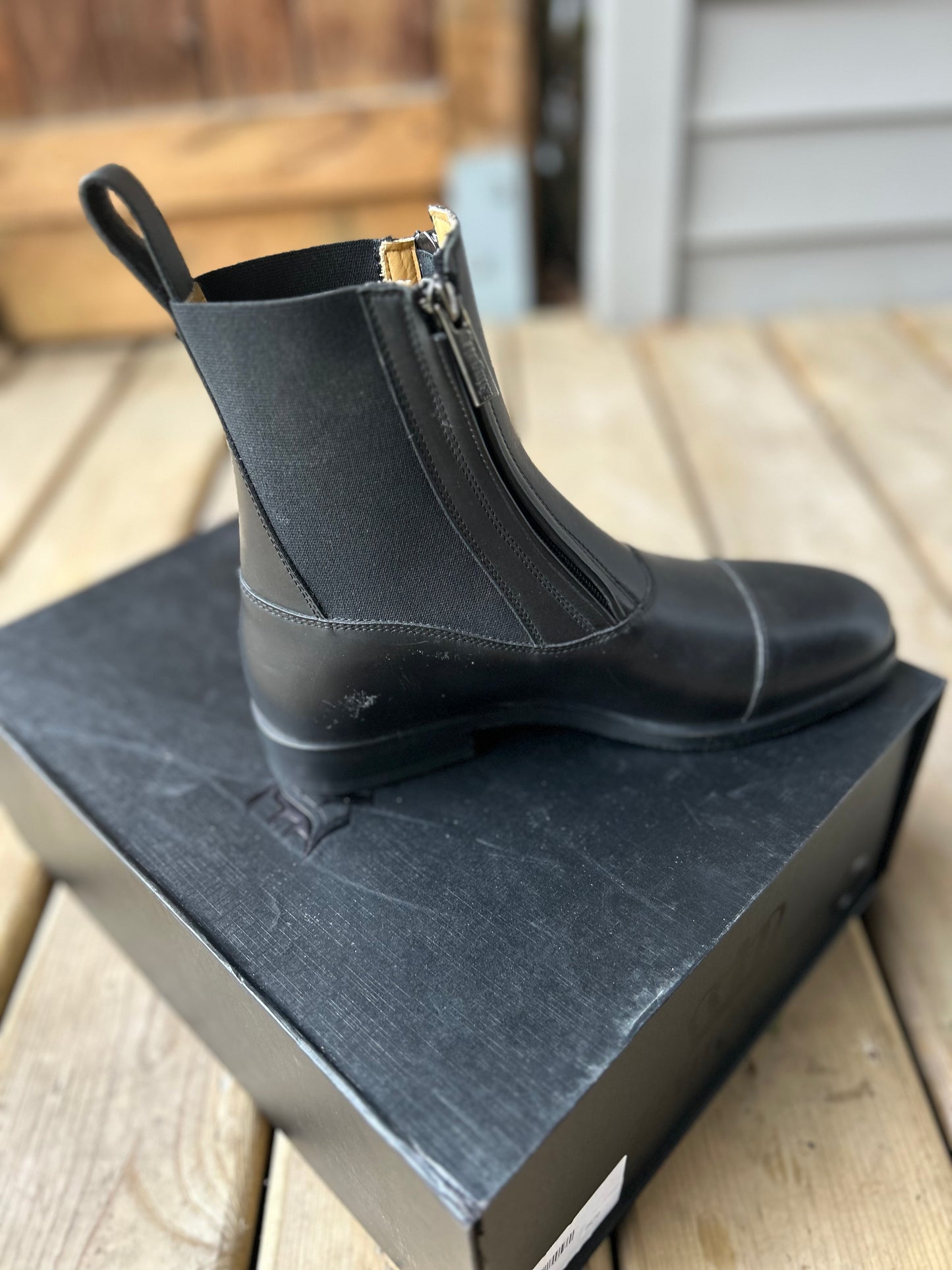 Size 38.5 Kingsley Zambia black paddock boots