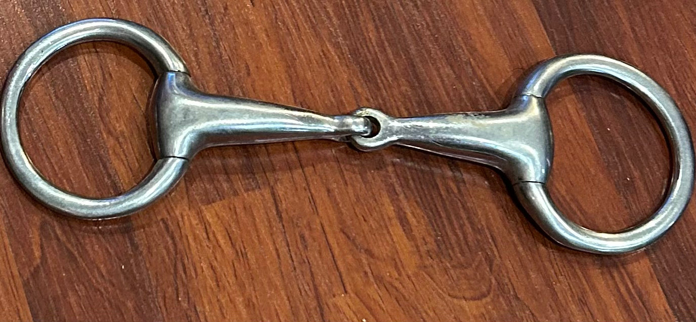 5.5” eggbutt snaffle thick and heavier