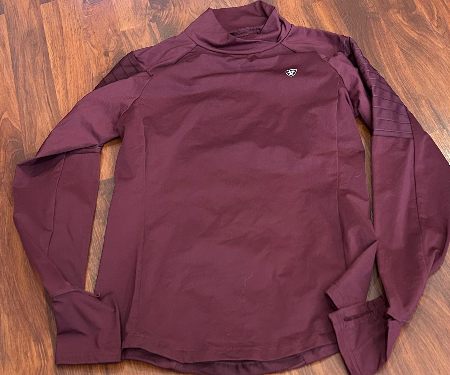 Ariattek XS burgundy long sleeve shirt