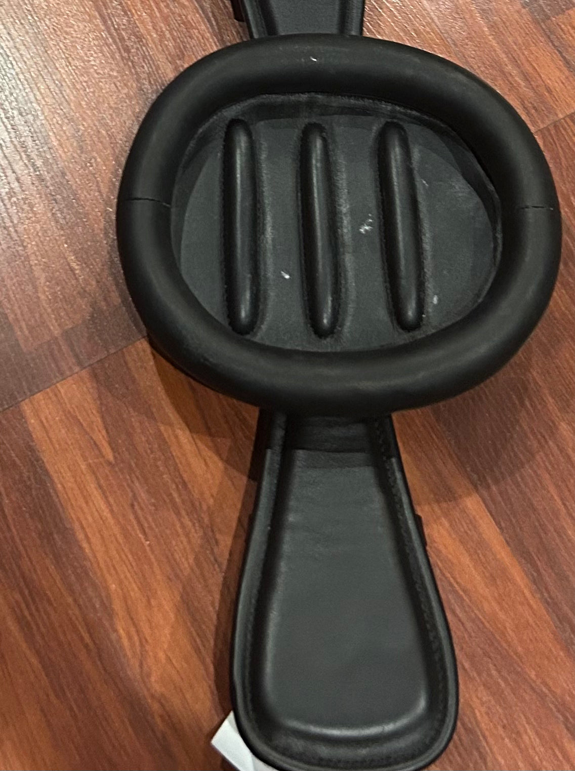 18” Prestige RP dressage girth. Brand new