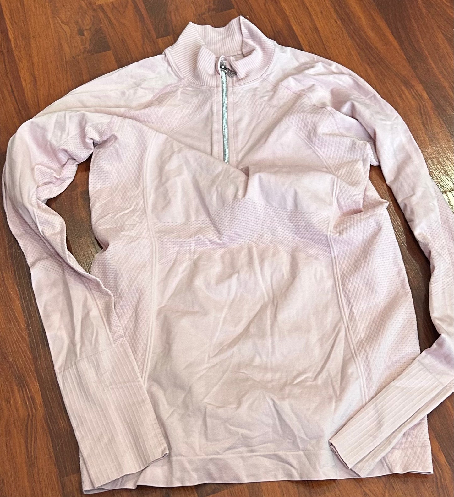 Anique small pink long sleeve 1/4 zip with mesh