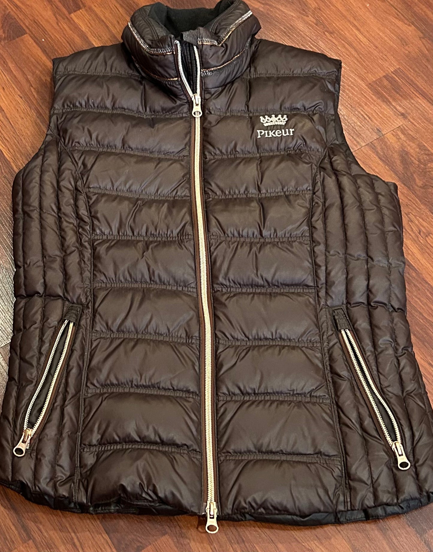 Pikeur Nova size 36 (8) brown vest