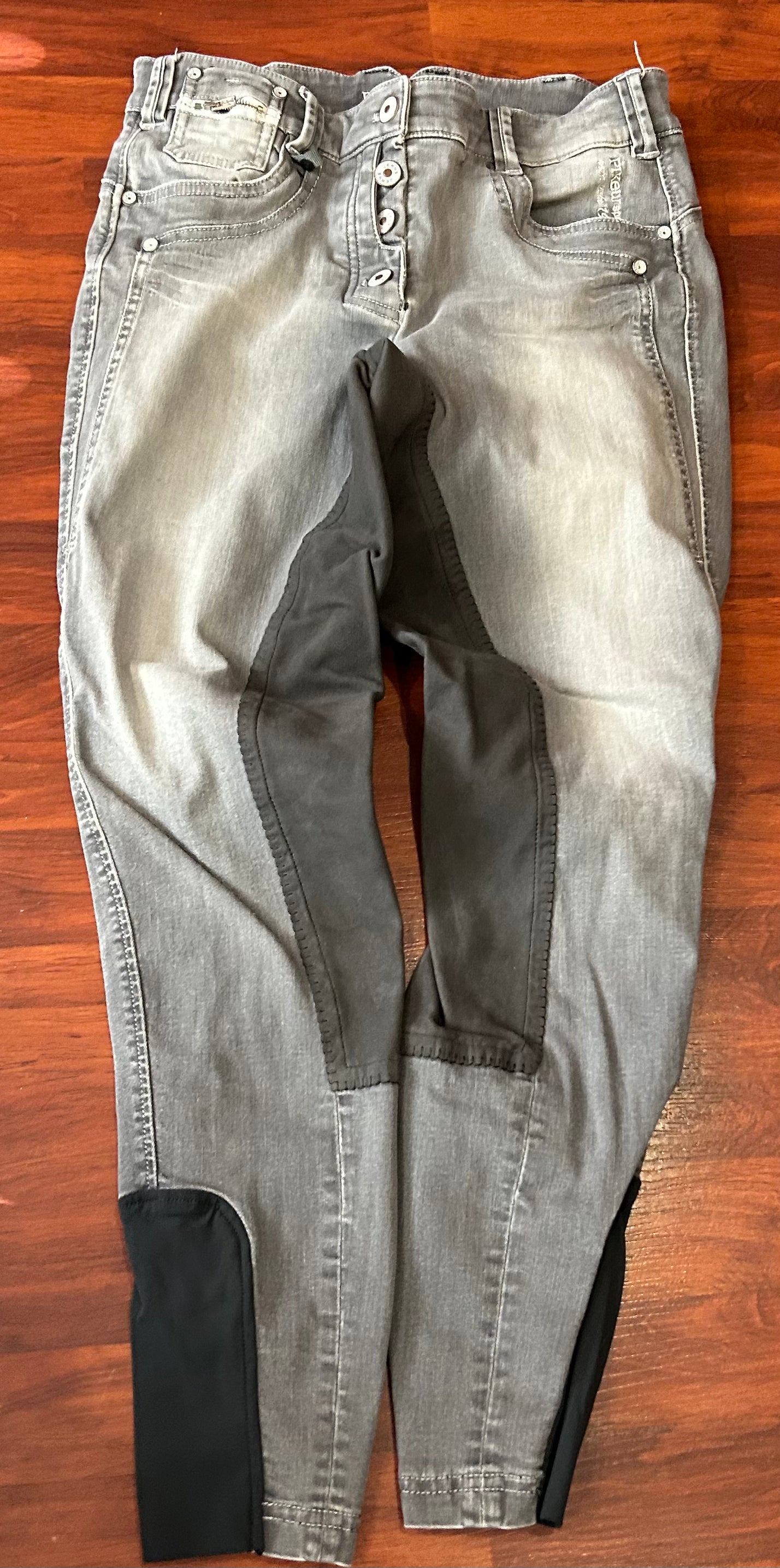 Pikeur sports size 28 light denim suede full seat breeches