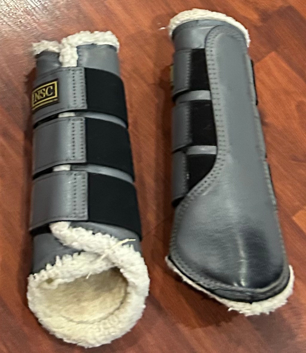 NSC XL grey fleece boots set of 2