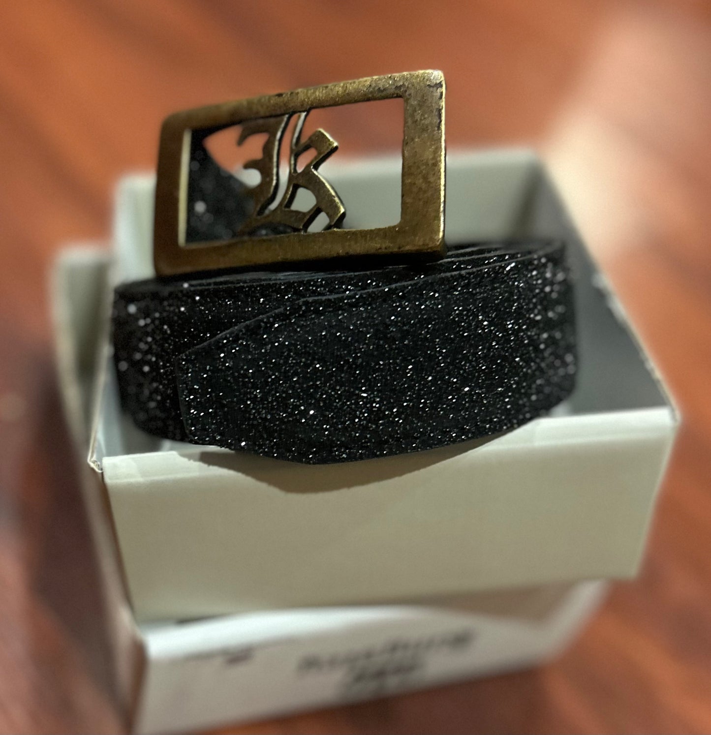 Kingsley belt stardust black gold buckle. New.