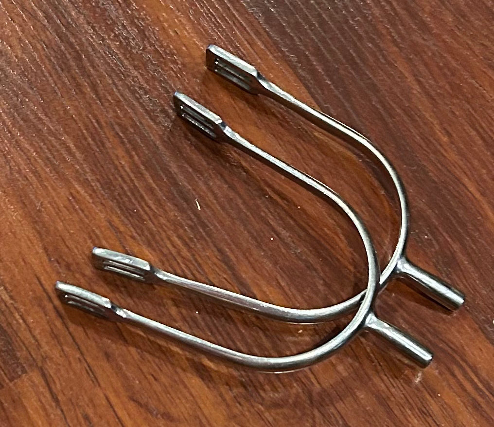 1” spurs no straps