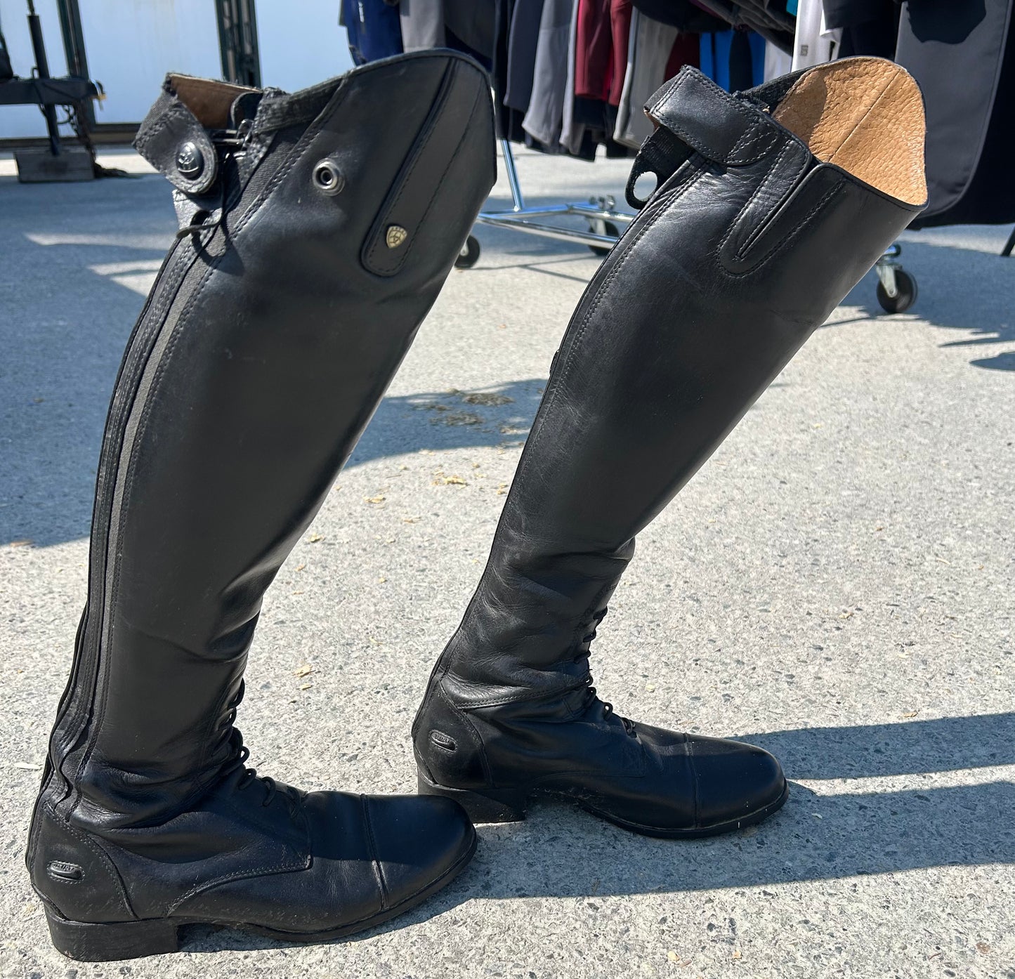 Ariat 8B tall XS calf field boot. 20” tall 13” calf