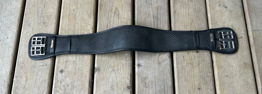 28” wintec neoprene dressage girth