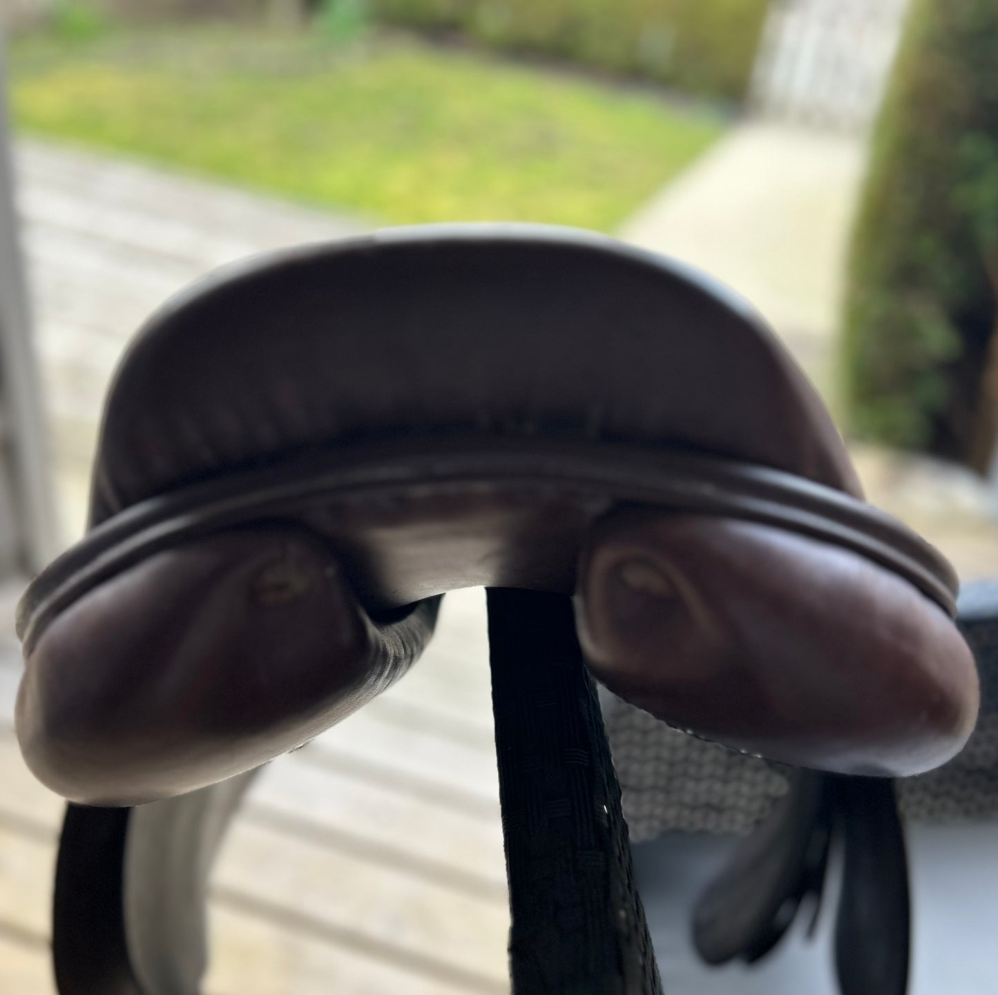 17.5” Exselle close contact saddle Med tree
