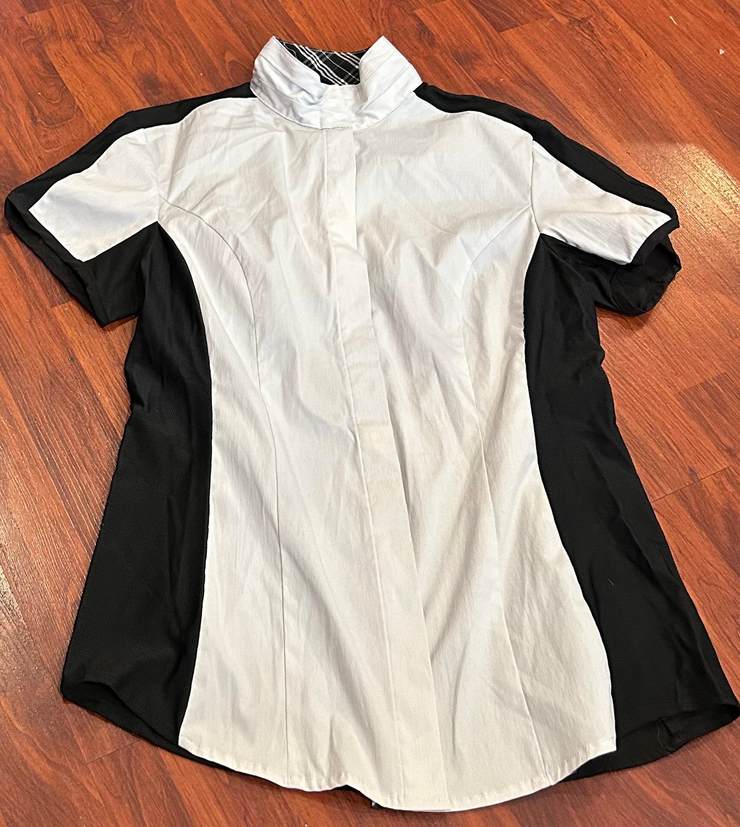 Asmar medium white/black short sleeve show shirt