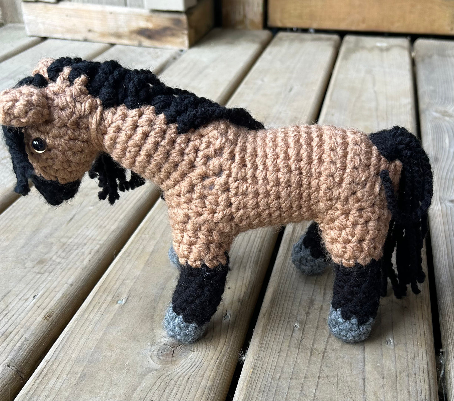 Brown plush horse 7” to wither