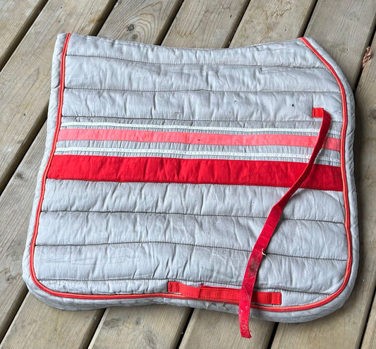 BR dressage pad tan with red