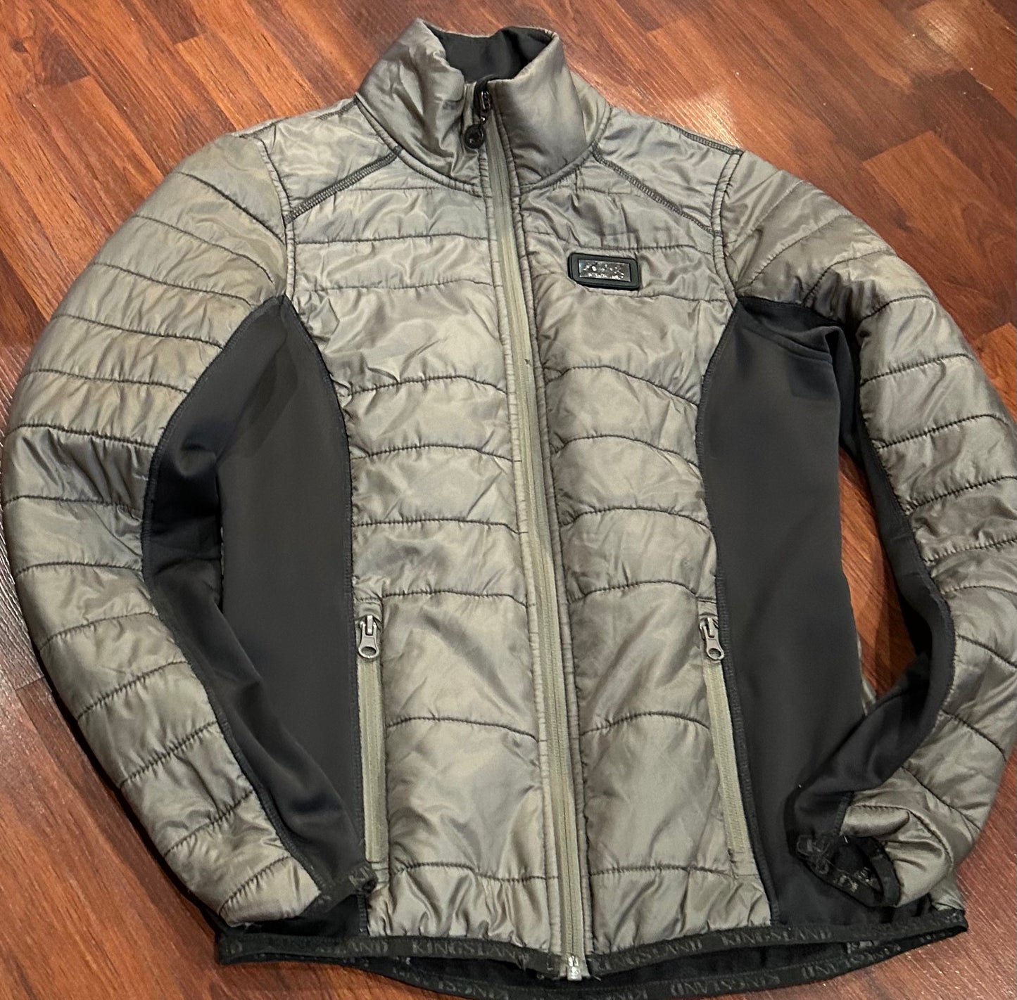 Kingsland small brown jacket