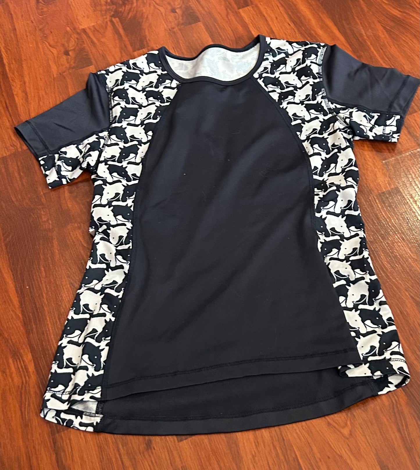 Navy and white small horse short sleeve shirt