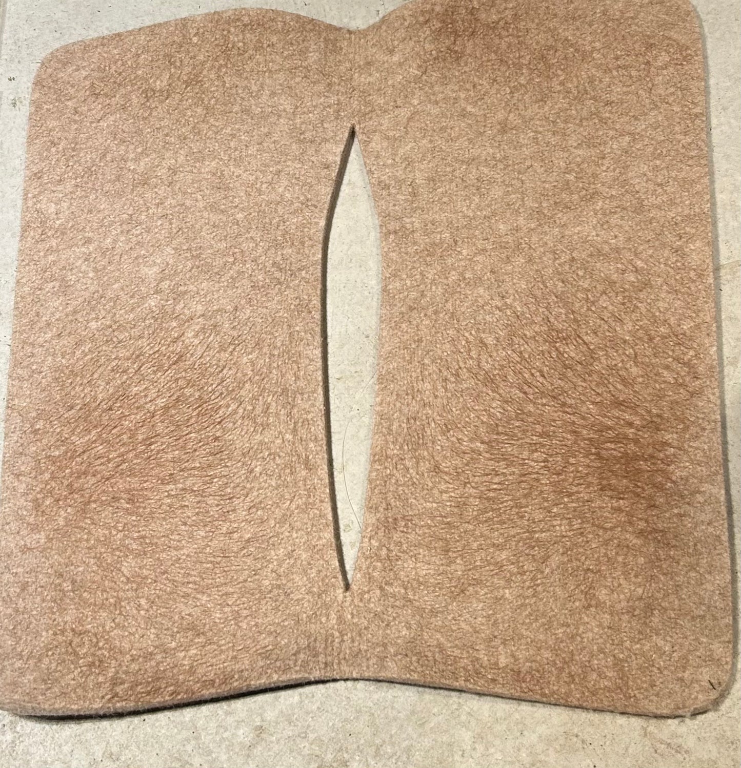 30x27” felt western pad tan 1/2” thick